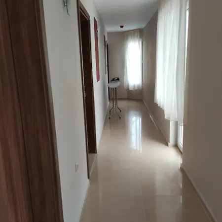 Perla Hotel