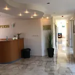 Perla Hotel 3*