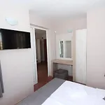 Hotel Perla 3*