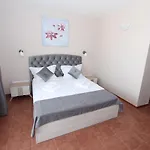 Hotel Perla 3*