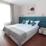 Perla Ξενοδοχείο