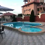 Perla 3* Σωζόπολη