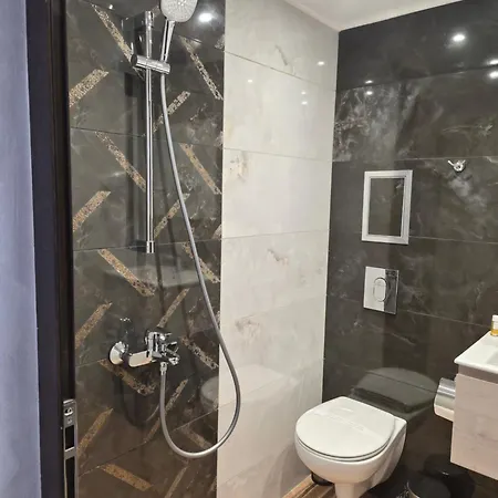 Hotel Perla 3*