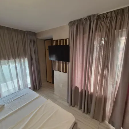 Perla Hotel